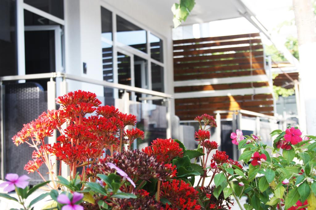 Hotel Aulona Sarande Exterior photo