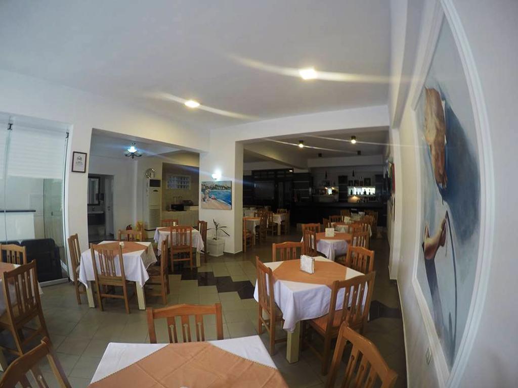 Hotel Aulona Sarande Exterior photo